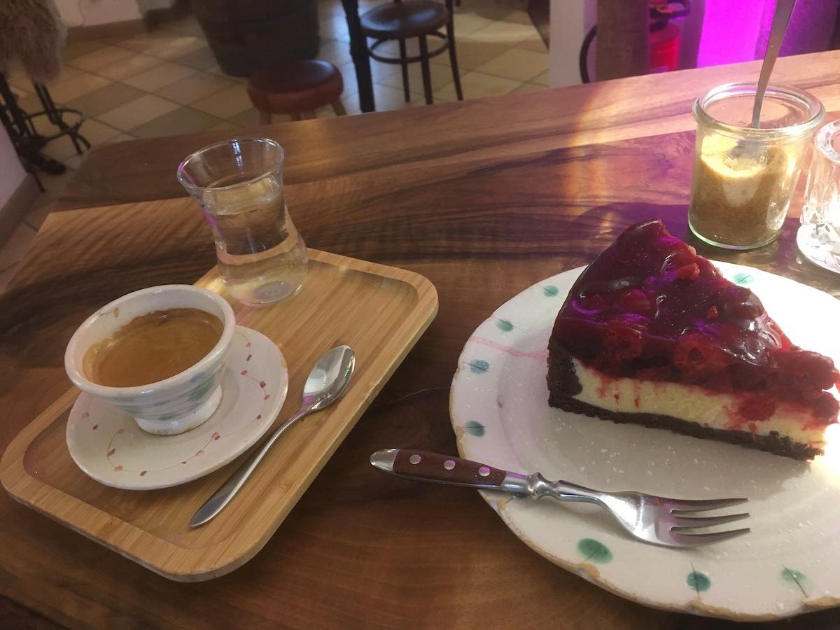 Kaffee und Kuchen in Passau im Minoo